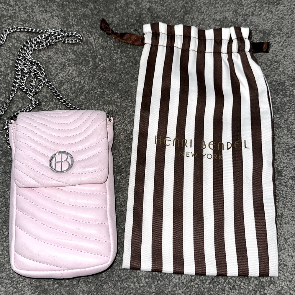 RARE Henri Bendel puffy pink crossbody with silver chain